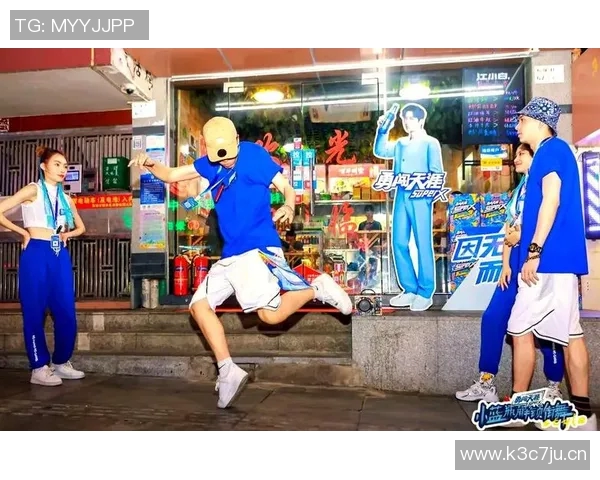 杭州街舞队展现灵活性与创意的完美结合引领街舞新潮流 杭州街舞队展现灵活性与创意的完美结合引领街舞新潮流